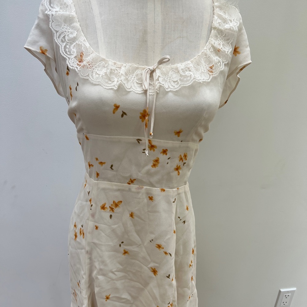 Reformation Floral Lace Scoop Neck Mini Dress size 8